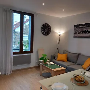 Beau F2-5mn Aeroport D'orly-parking Prive Gratuit Appartement Paray-Vieille-Poste